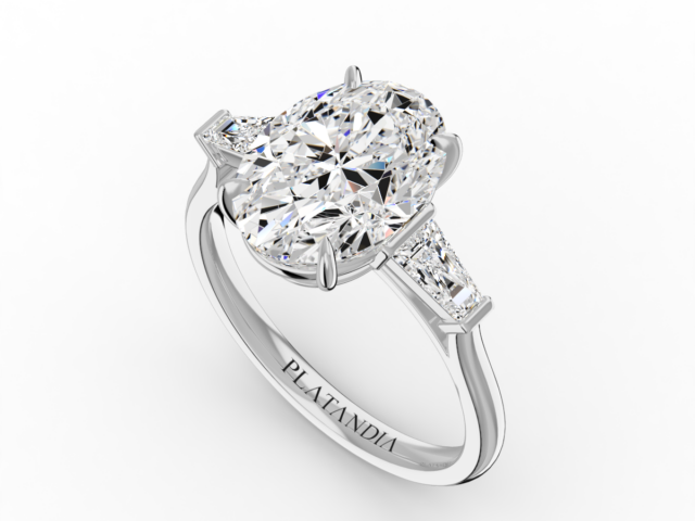 Oval Cut Diamond 3-stone Ring